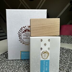 Bianco Latte Authentic Full Size